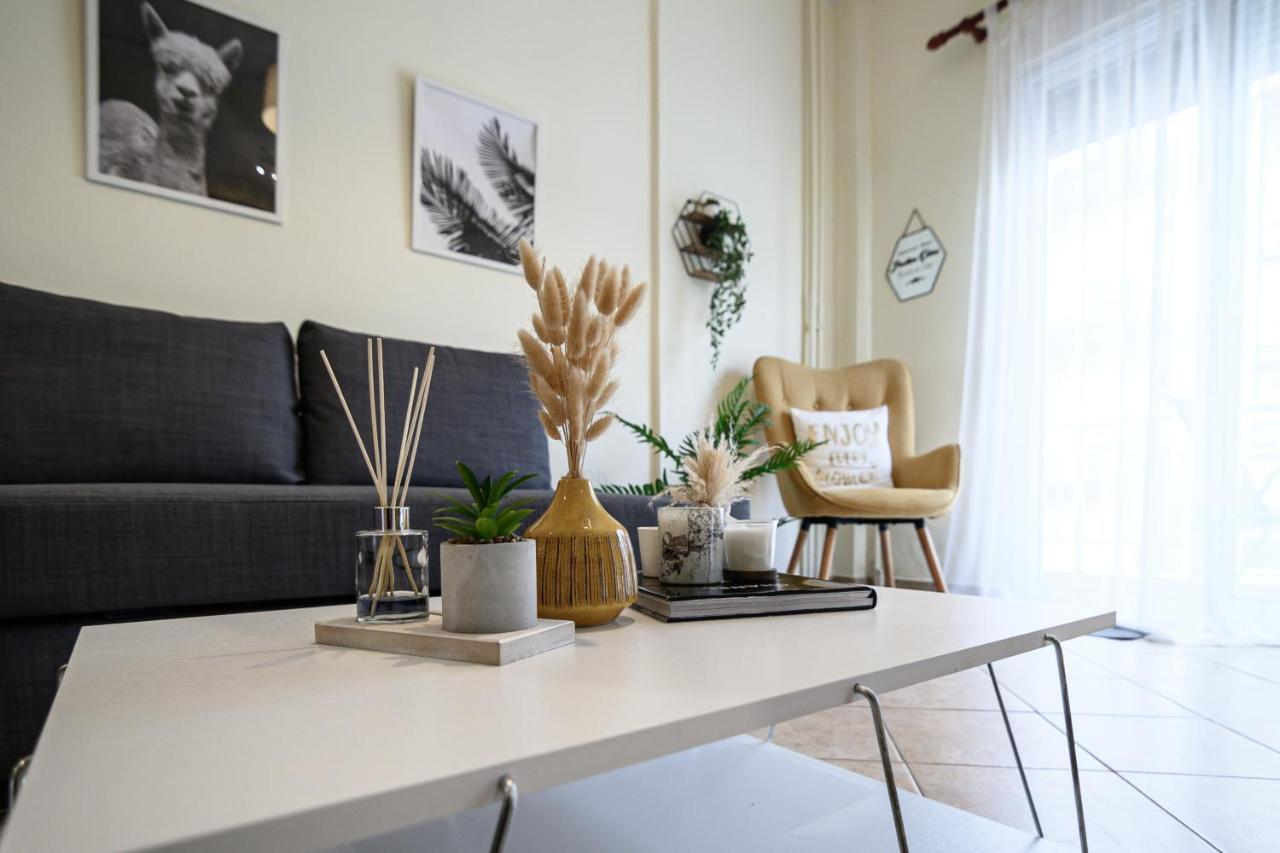 Yellow Fresh Apartment-City Center أليكسانثيربوليس المظهر الخارجي الصورة