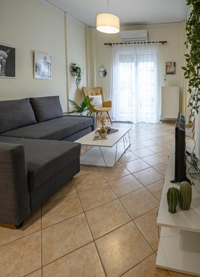 Yellow Fresh Apartment-City Center أليكسانثيربوليس المظهر الخارجي الصورة