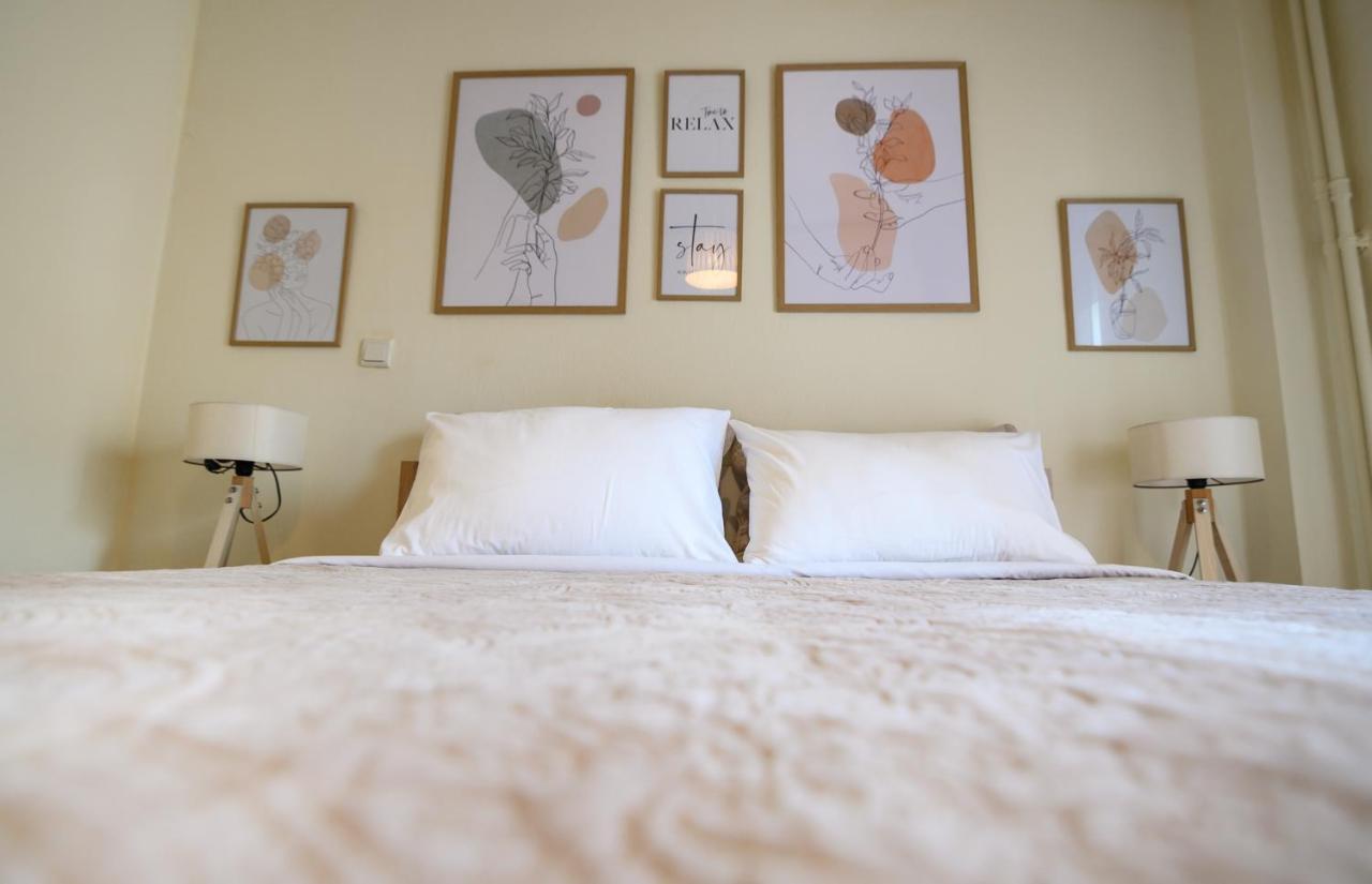 Yellow Fresh Apartment-City Center أليكسانثيربوليس المظهر الخارجي الصورة