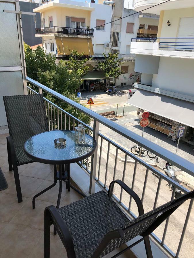Yellow Fresh Apartment-City Center أليكسانثيربوليس المظهر الخارجي الصورة